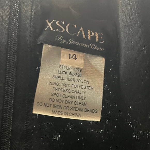 Elegant Formal Floral Embroidered Black Mesh Top with Boning - Picture 12 of 14